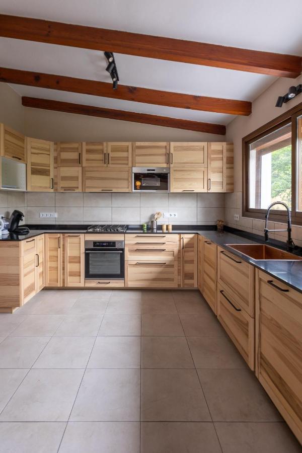 Maison Mialon: Country House Amidst Of Nature La Esperanza  Esterno foto