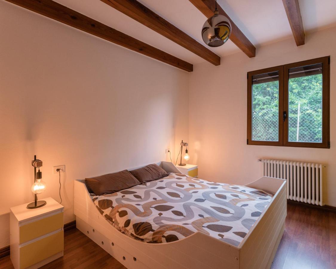 Maison Mialon: Country House Amidst Of Nature La Esperanza  Esterno foto