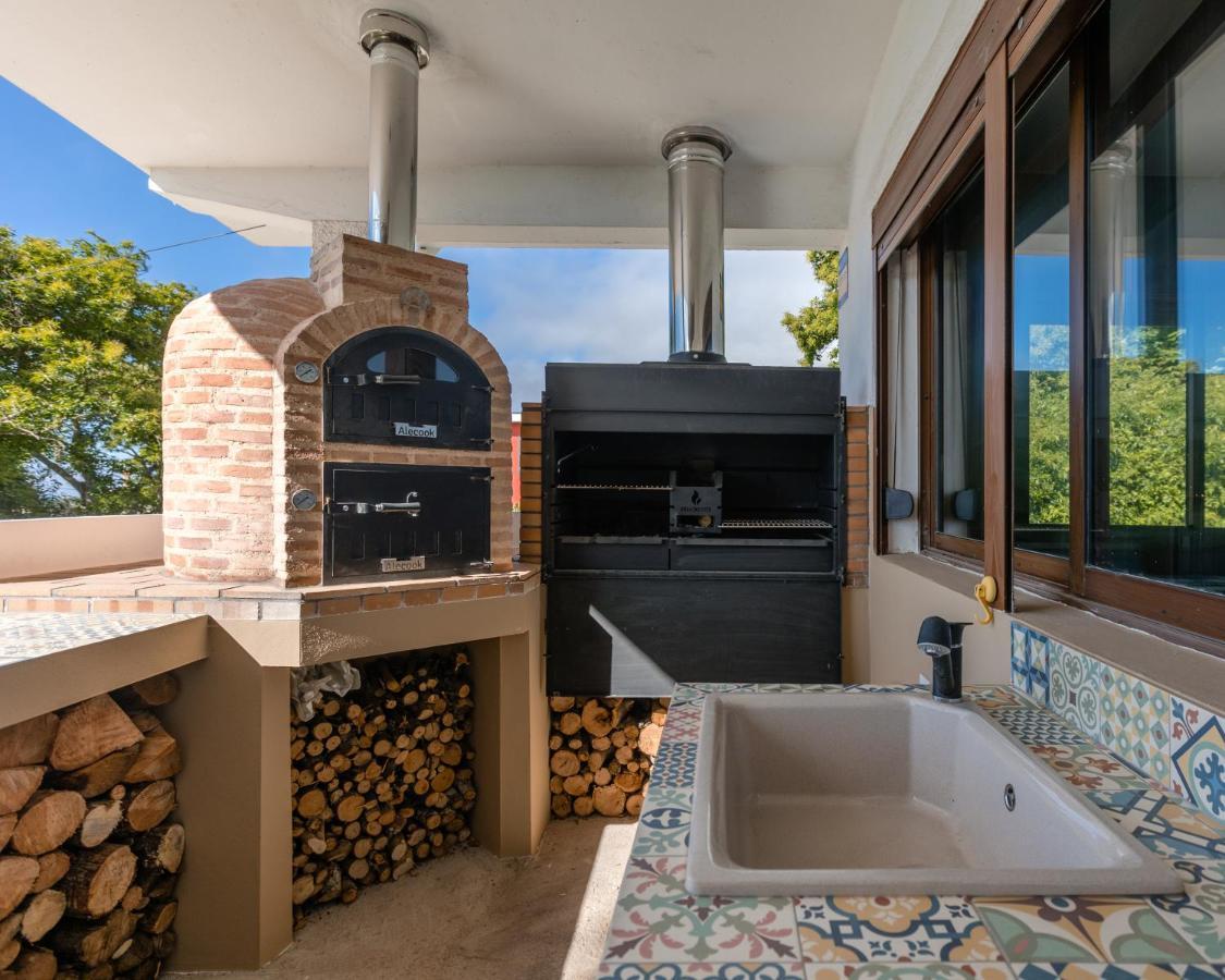 Maison Mialon: Country House Amidst Of Nature La Esperanza  Esterno foto